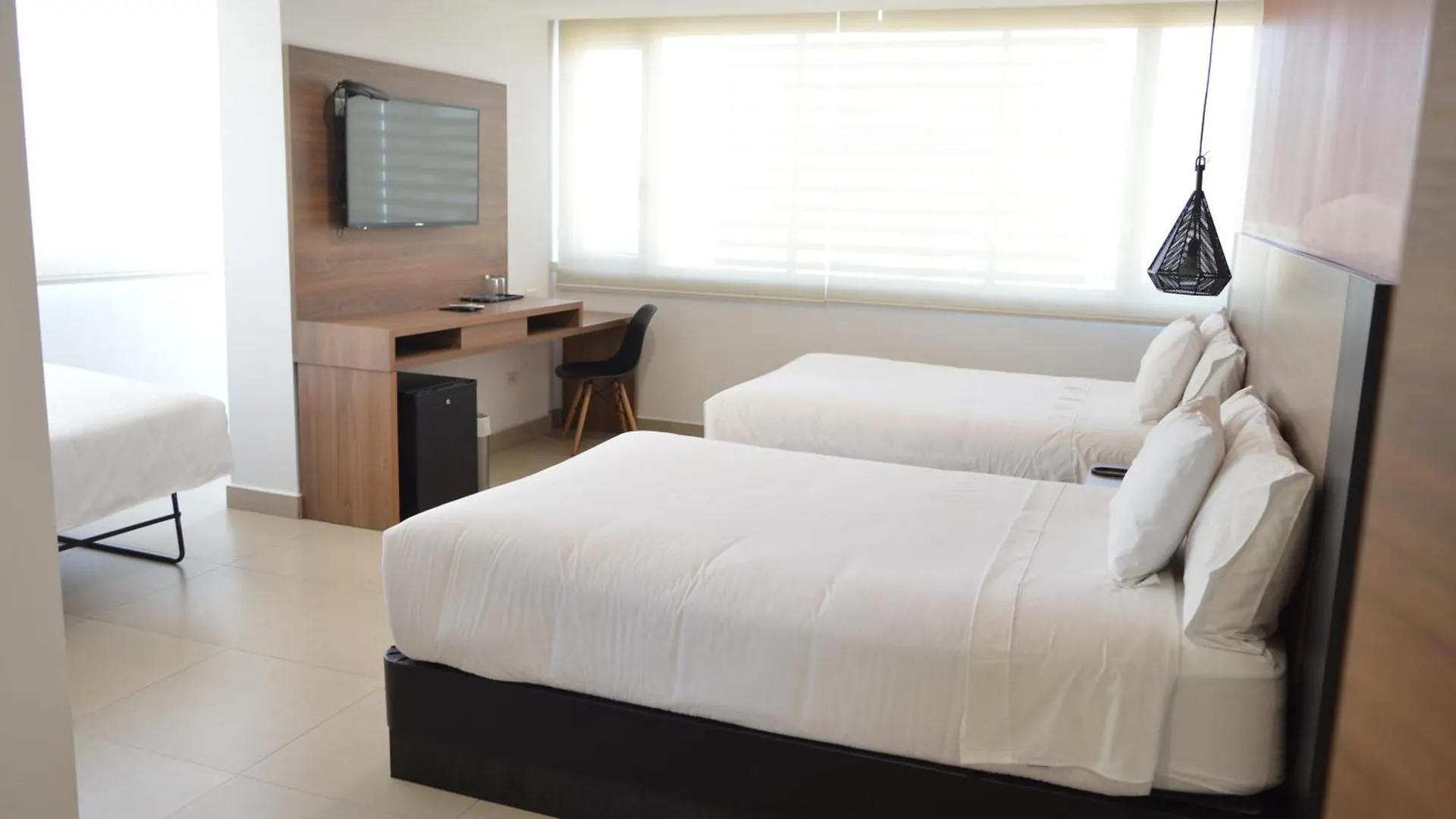 ****  The Place Hotel Quito Ecuador